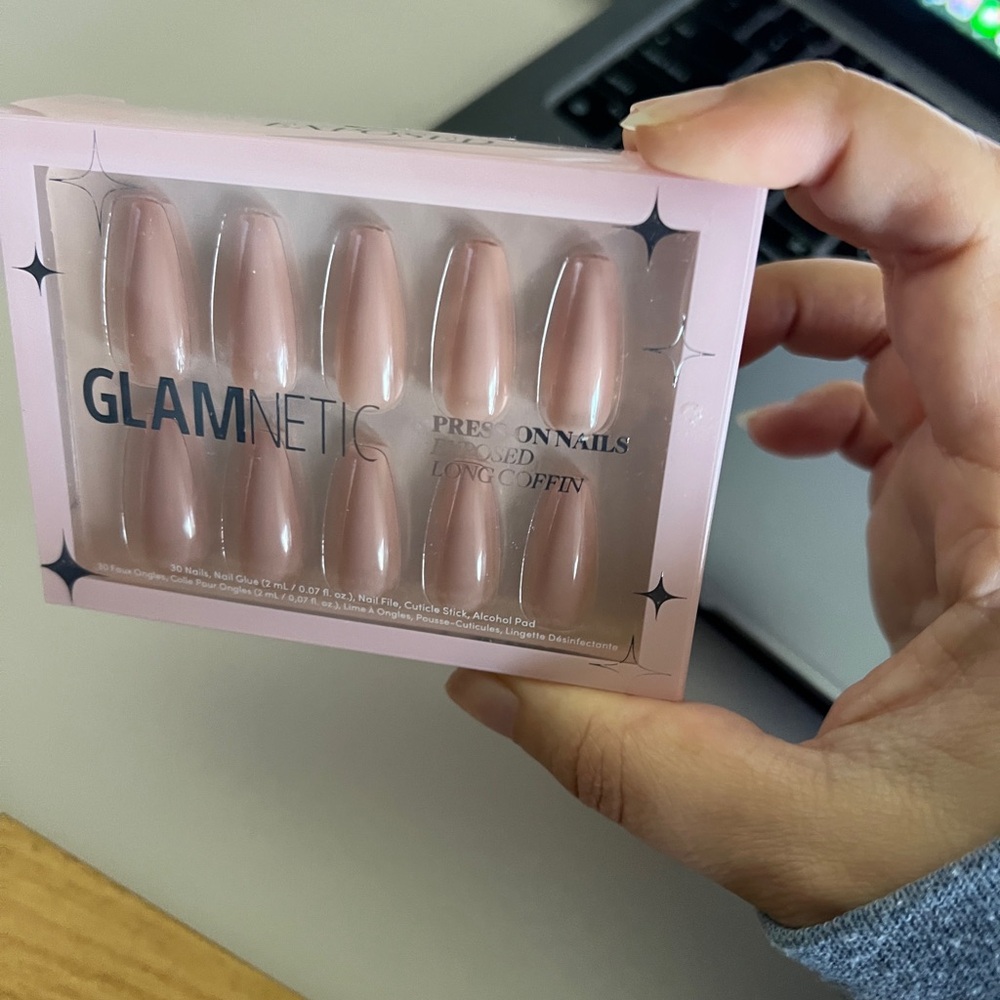 Glamnetic Long Pink Press-On Nails